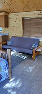 Twin Pines Lodge & Cabins
