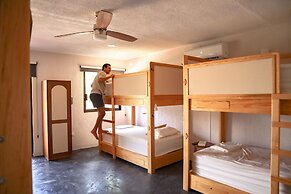 Casa Encuentro De Joaquín Garcia H