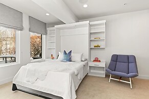 Wonderland Estate 6 Bedrooms PAS-2680 by KBM