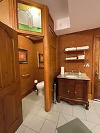 Blackbird Glen Bed and Breakfast