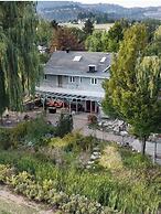 Blackbird Glen Bed and Breakfast