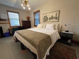 Blackbird Glen Bed and Breakfast