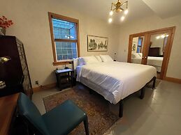Blackbird Glen Bed and Breakfast
