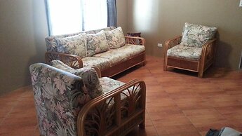 GM Suites Bed & Breakfast