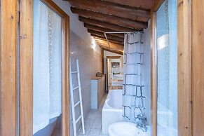 Sanzanobi Nest-hosted by Sweetstay