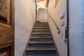 Sanzanobi Nest-hosted by Sweetstay