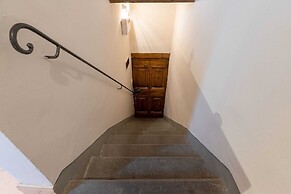 Sanzanobi Nest-hosted by Sweetstay