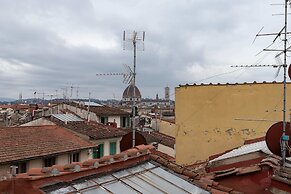 Sanzanobi Nest-hosted by Sweetstay