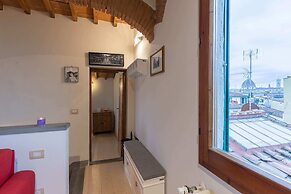 Sanzanobi Nest-hosted by Sweetstay