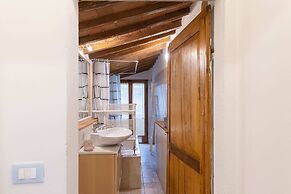 Sanzanobi Nest-hosted by Sweetstay