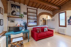 Sanzanobi Nest-hosted by Sweetstay