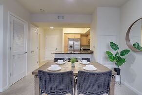 Perfect Condo for business Pentagon City