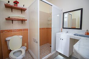 La Casa Del Almendro