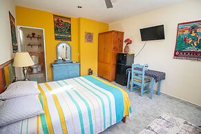 La Casa Del Almendro