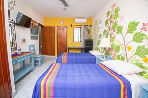 La Casa Del Almendro