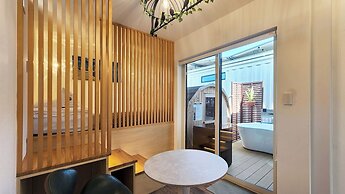 ZUMI TERRACE UCHINAAMIYA RESORT