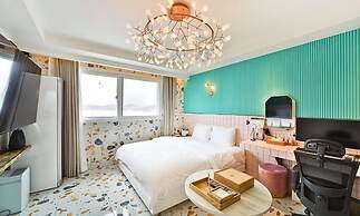 Hotel February Tongyeong Jukrim