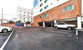 Hotel February Tongyeong Jukrim