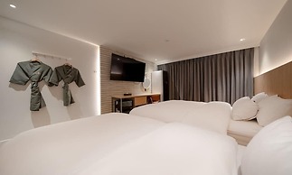 Siheung Brown Dot Jeongwang