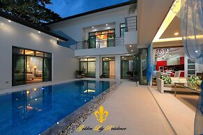 Villa Sebatik by TropicLook