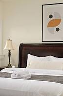 Stunning 3 Bedroom Secondary Suite N Van