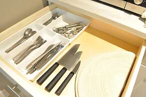 Stunning 3 Bedroom Secondary Suite N Van