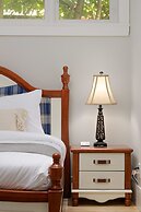 Stunning 3 Bedroom Secondary Suite N Van