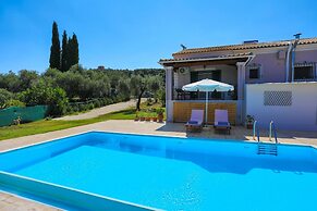 Villa Chrisdina in Nymfes