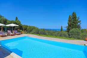 Villa Chrisdina in Nymfes