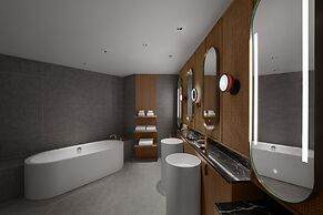 L7 WEST LAKE HANOI BY LOTTE