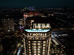 L7 WEST LAKE HANOI BY LOTTE