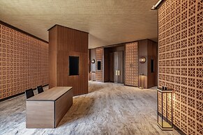 L7 WEST LAKE HANOI BY LOTTE