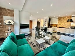 Gammarth Touristique Piscine Commune Bord de mer