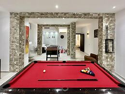 Gammarth Touristique Piscine Commune Bord de mer