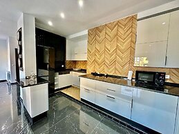 Gammarth Touristique Piscine Commune Bord de mer