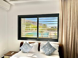 Gammarth Touristique Piscine Commune Bord de mer