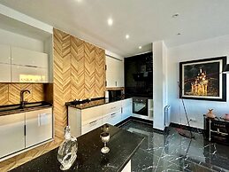 Gammarth Touristique Piscine Commune Bord de mer