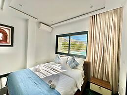 Gammarth Touristique Piscine Commune Bord de mer