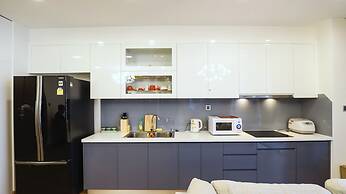 Hi.Home Apartment at Vinhomes Metropolis