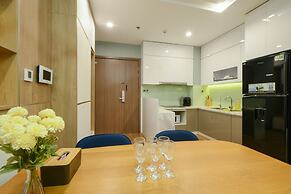 Hi.Home Apartment at Vinhomes Metropolis