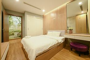 Hi.Home Apartment at Vinhomes Metropolis