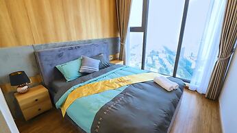 Hi.Home Apartment at Vinhomes Metropolis