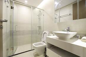 Hi.Home Apartment at Vinhomes Metropolis