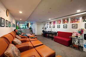 THE SILK BOUTIQUE HOTEL & SPA