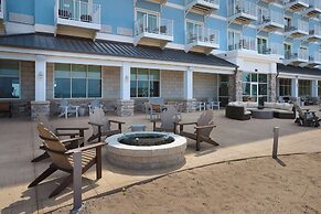Hampton Inn & Suites Manistee Waterfront