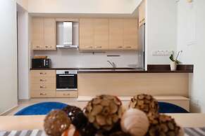 Bay View Gardens Apartments with Pool