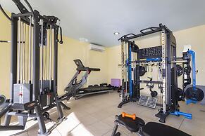 Bay View Gardens Apartments with Pool