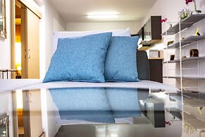 Bay View Gardens Apartments with Pool