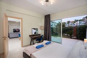 Bay View Gardens Apartments with Pool