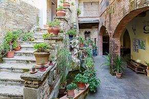 Beautiful Cozy Apt Terrace Shared Pool